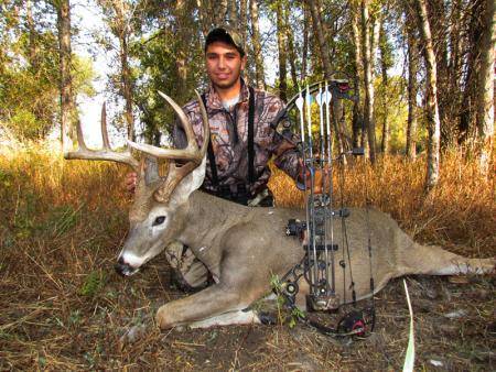 Vinny's 1st Montana Trophy Whitetail Deer Hunt